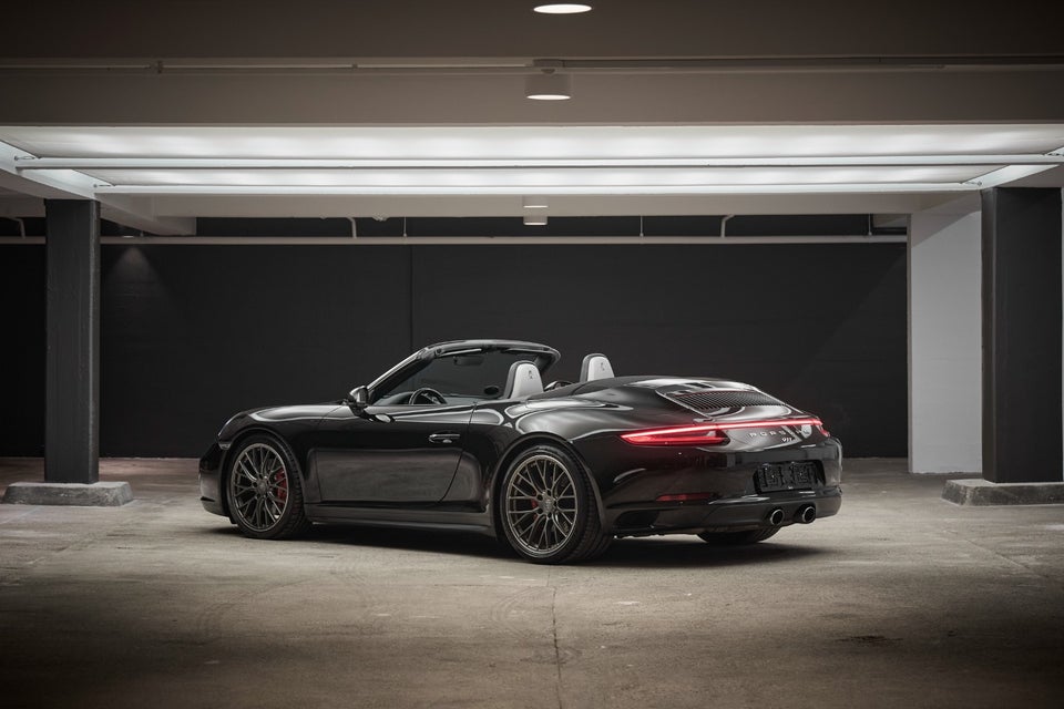Porsche 911 Carrera 4S 3,0 Cabriolet PDK 2d