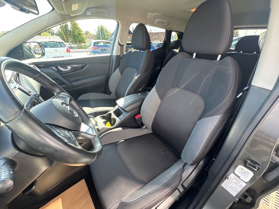 Nissan Qashqai 1,5 dCi 115 N-Connecta 5d