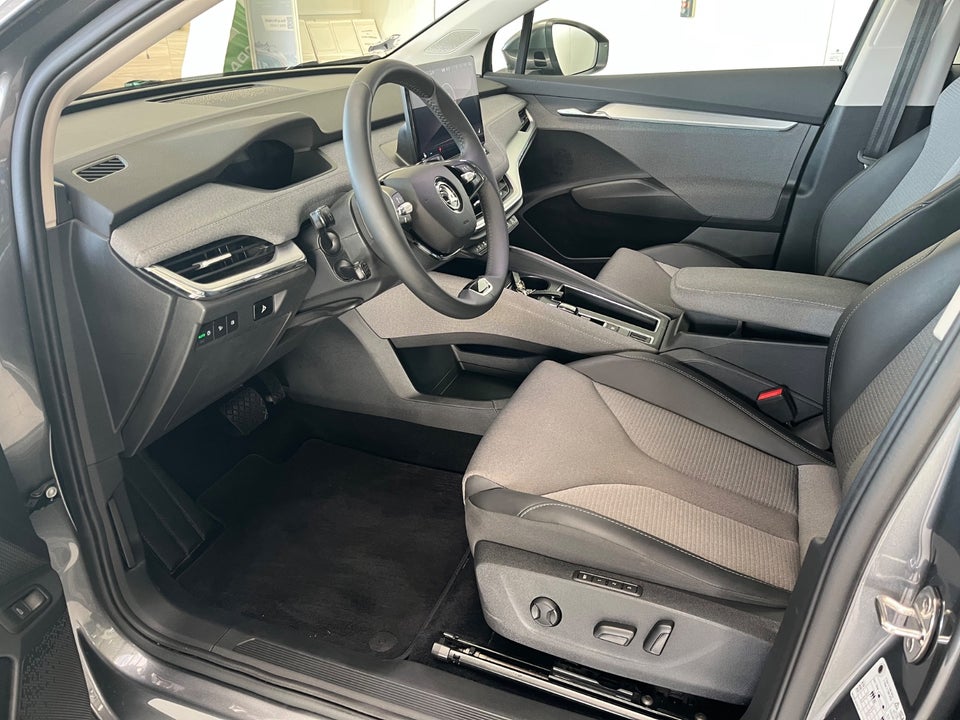 Skoda Enyaq 80 iV Loft 5d