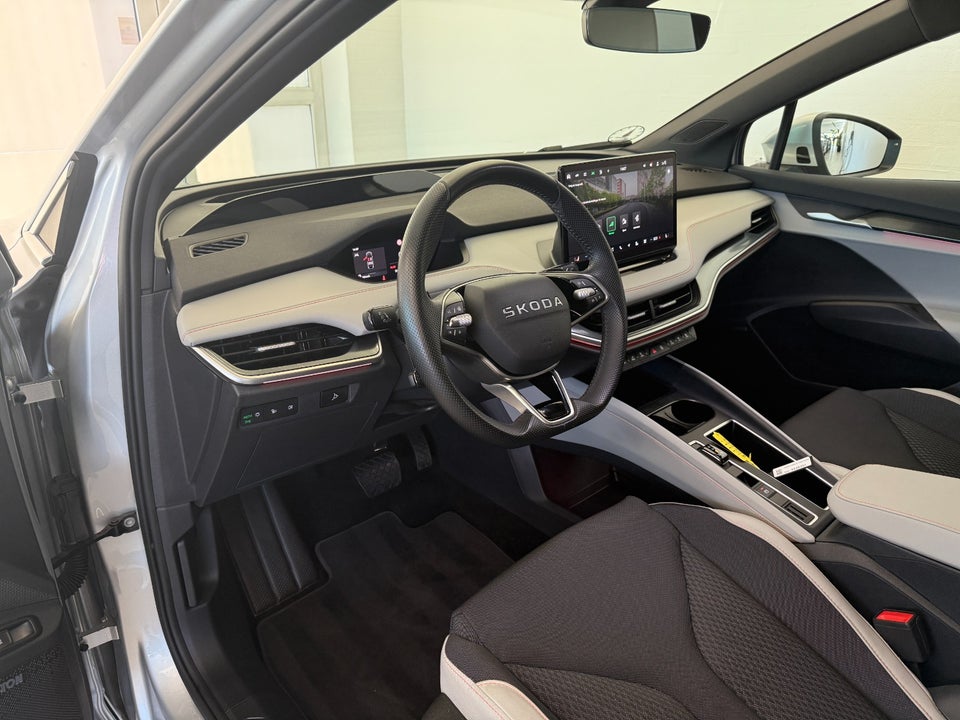Skoda Enyaq 85 iV Lodge Maxx Coupé 5d