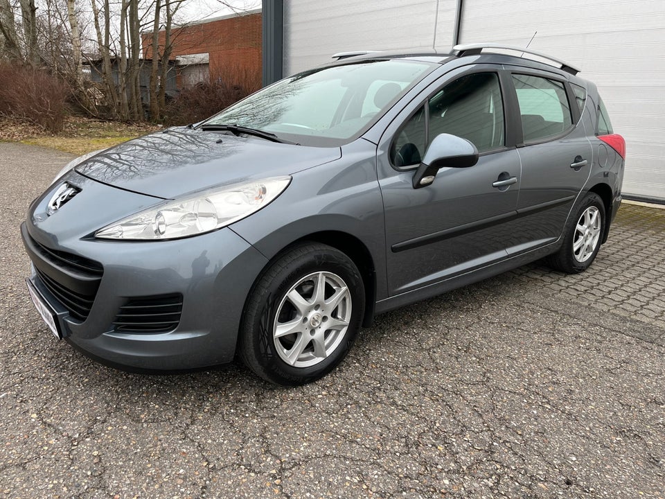 Peugeot 207 1,6 HDi 110 Premium SW 5d
