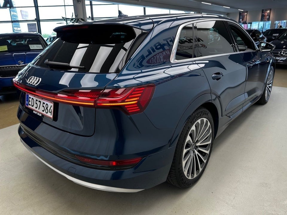 Audi e-tron 55 Advanced quattro 5d