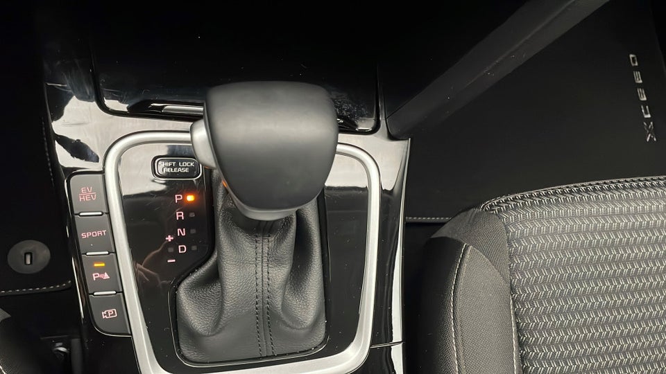 Kia XCeed 1,6 PHEV Prestige DCT 5d