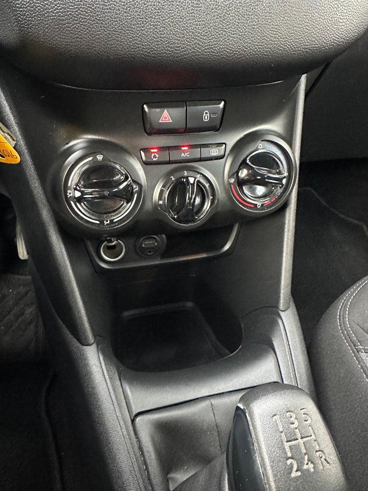Peugeot 208 1,2 VTi Active 5d
