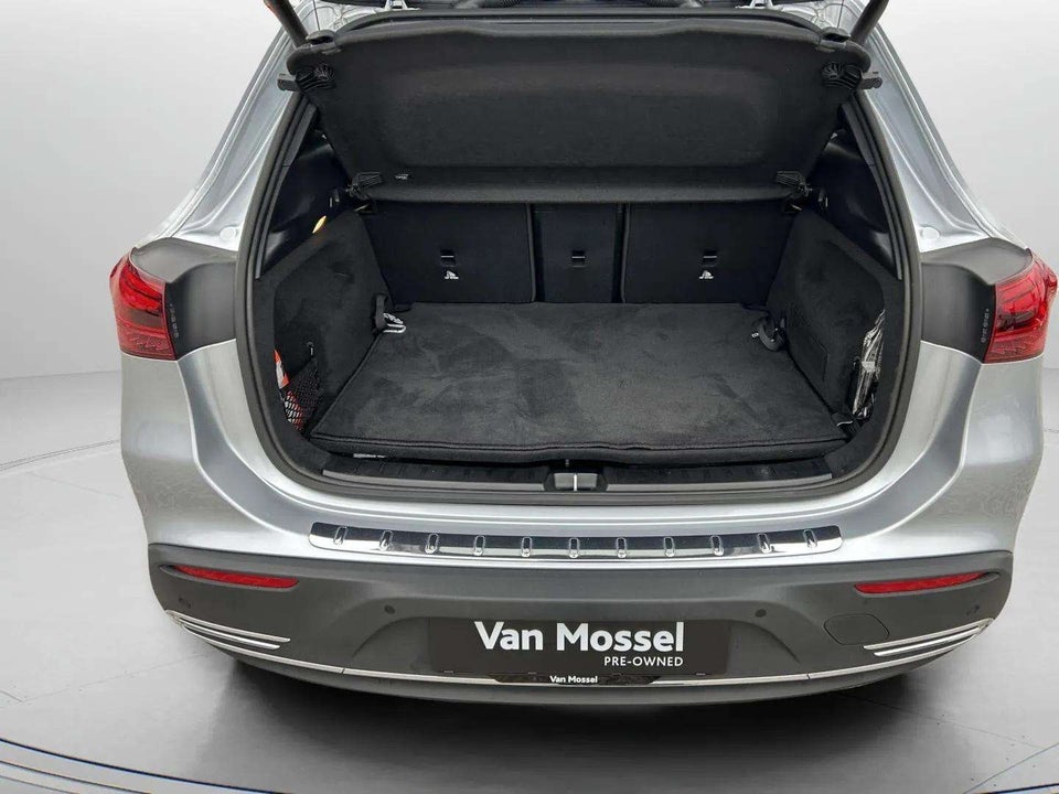 Mercedes EQA250+ Progressive 5d