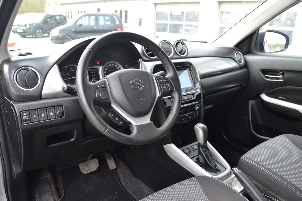 Suzuki Vitara 1,6 Active aut. 5d