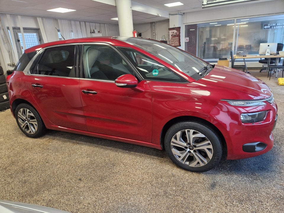 Citroën C4 Picasso 1,6 BlueHDi 120 Seduction EAT6 5d