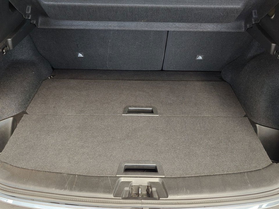 Nissan Qashqai 1,3 Dig-T 140 N-Connecta 5d