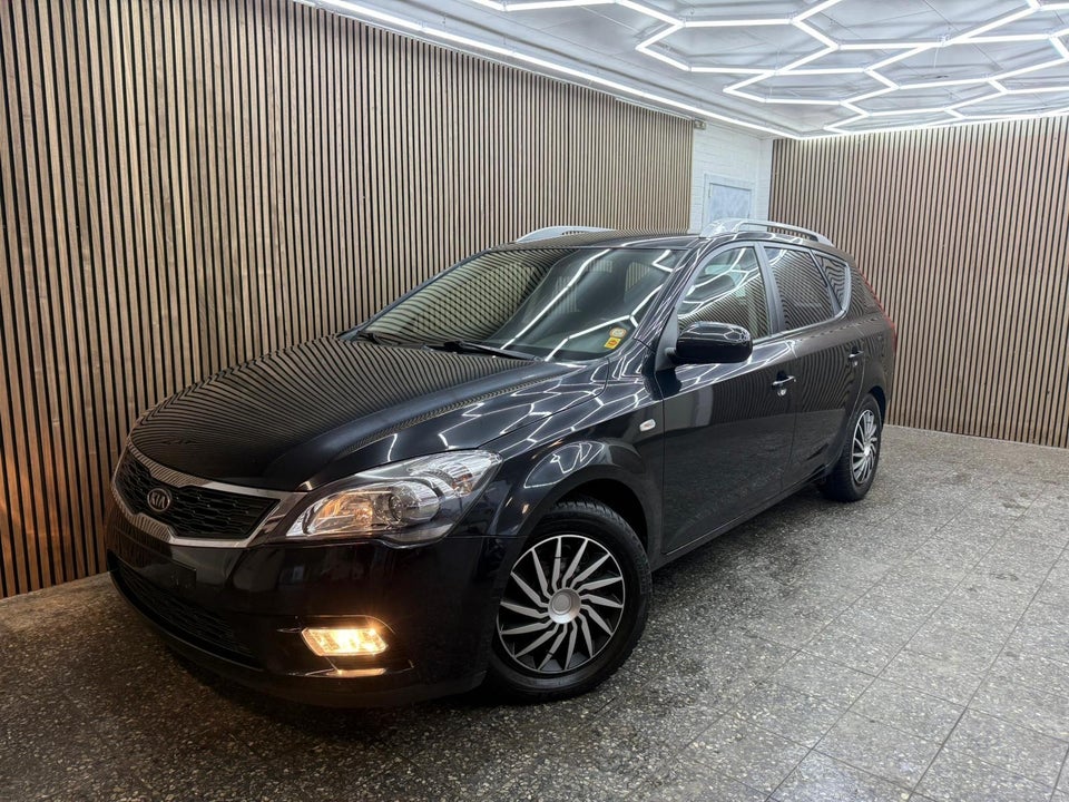 Kia Ceed 1,6 CRDi 90 Active Fashion SW 5d