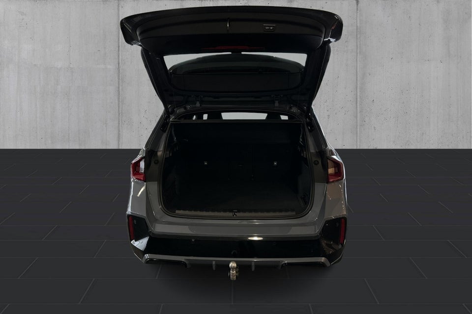 BMW iX1 eDrive20 M-Sport 5d