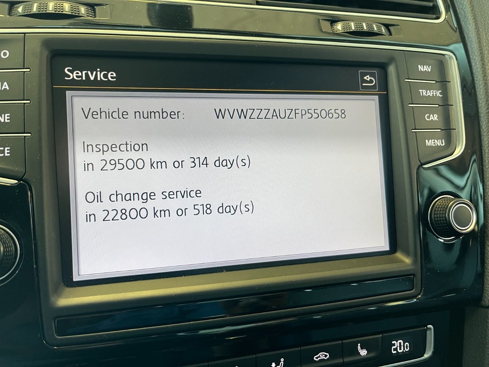 VW Golf VII 1,4 TSi 140 Highline Variant DSG BMT 5d