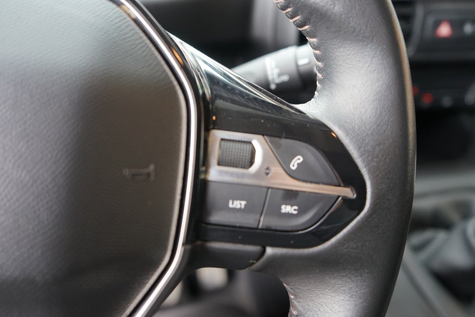 Peugeot Partner 1,5 BlueHDi 100 L1V1 Plus Van