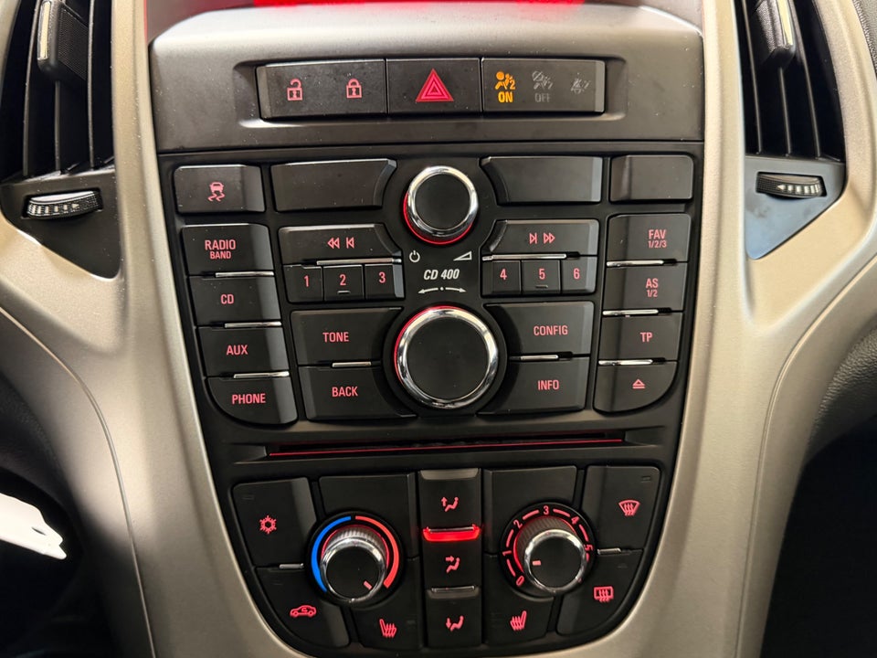 Opel Astra 1,4 T 140 Enjoy 5d