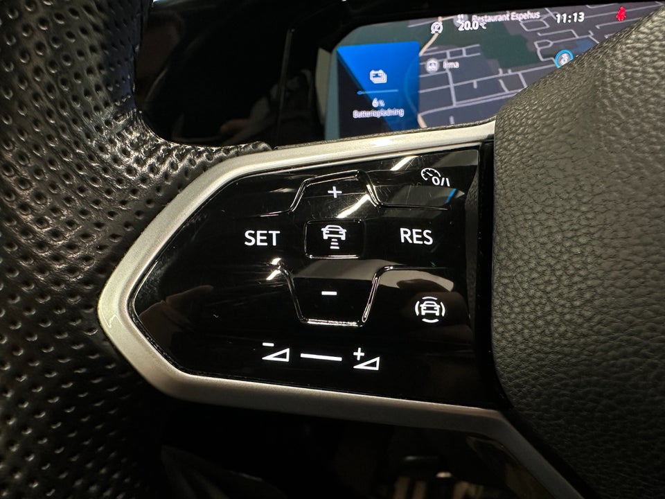 VW Golf VIII 1,4 GTE DSG 5d