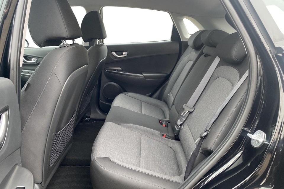 Hyundai Kona 39 EV Select 5d
