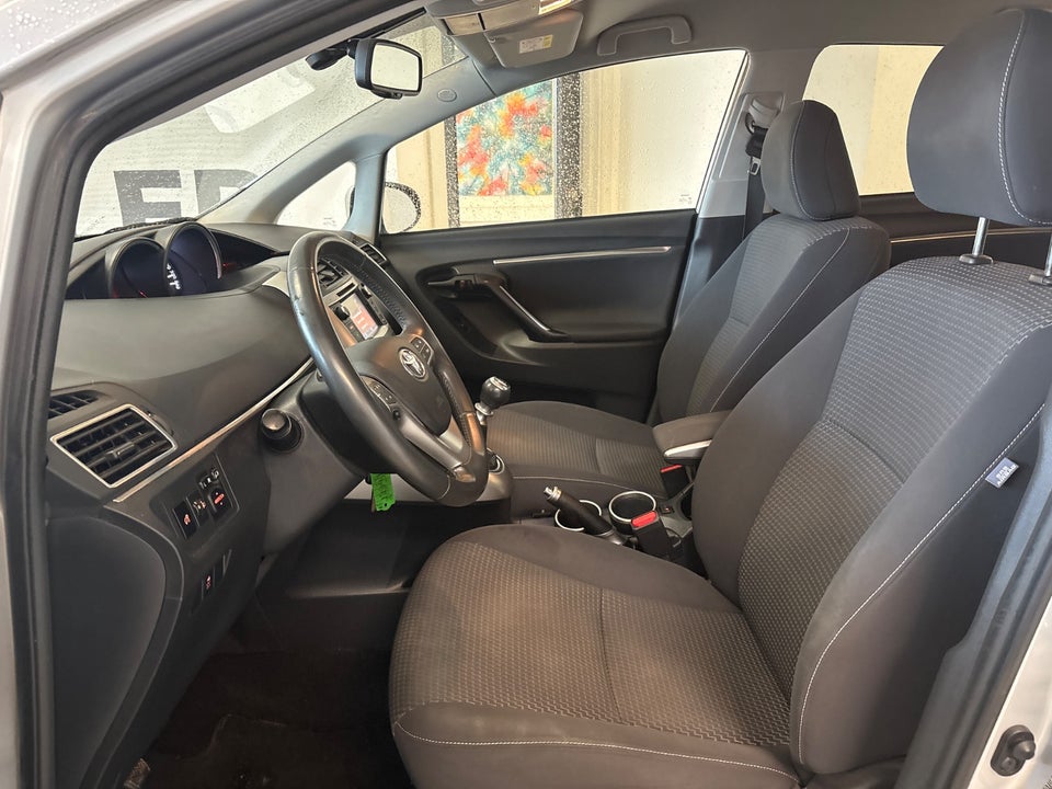 Toyota Verso 1,8 VVT-i T2 7prs 5d