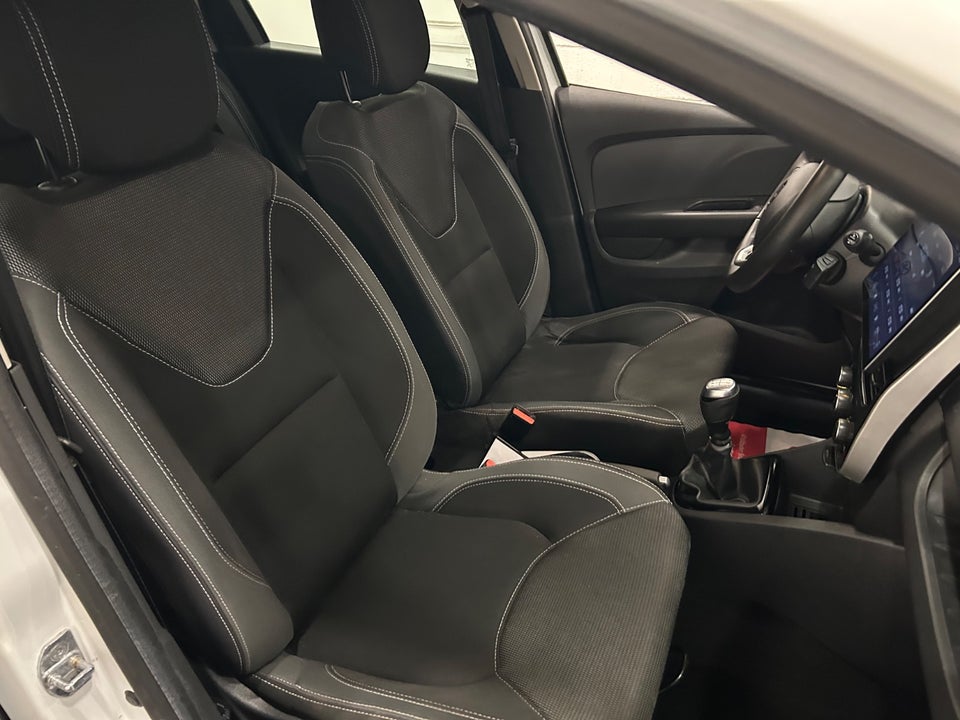 Renault Clio IV 0,9 TCe 90 Limited Sport Tourer 5d