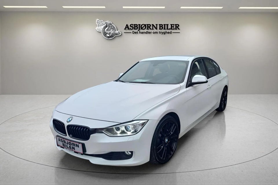 BMW 320i 2,0  4d