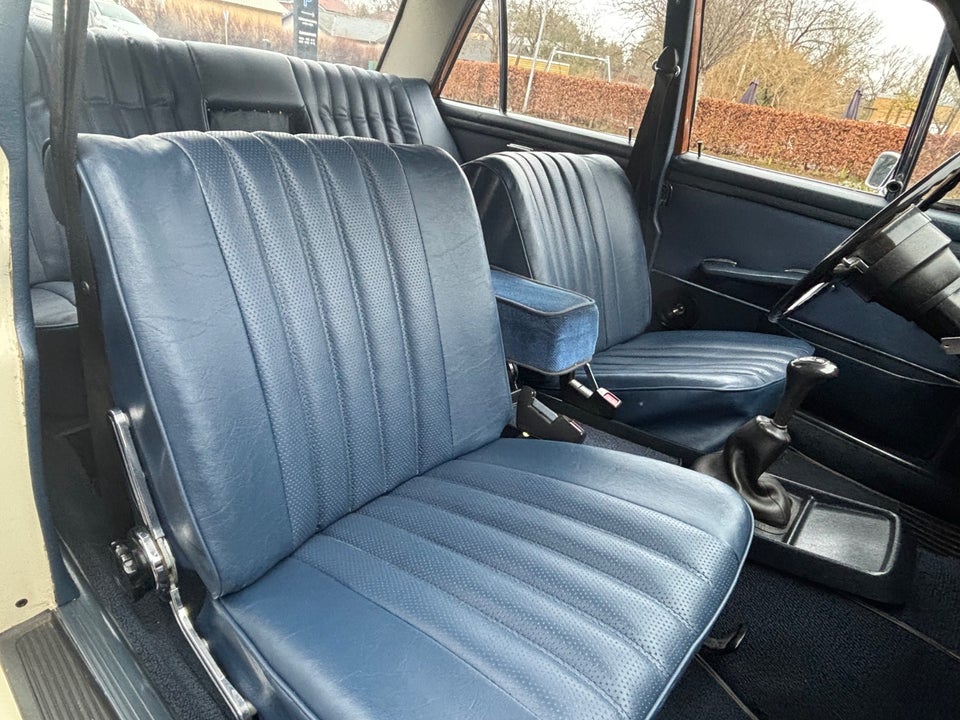 Mercedes 280 S 2,8  4d