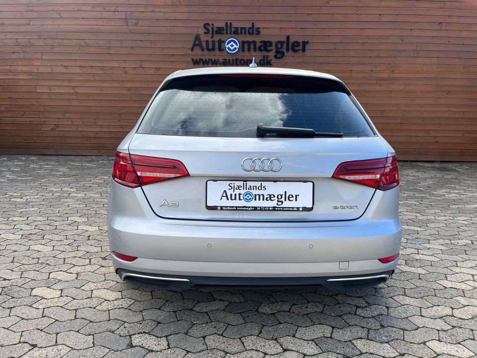 Audi A3 1,4 e-tron Sportback S-tr. 5d