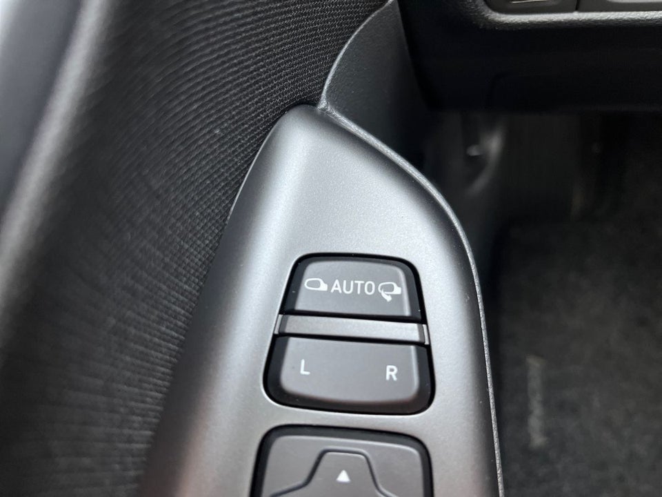 Hyundai Kona 1,6 HEV Advanced DCT 5d