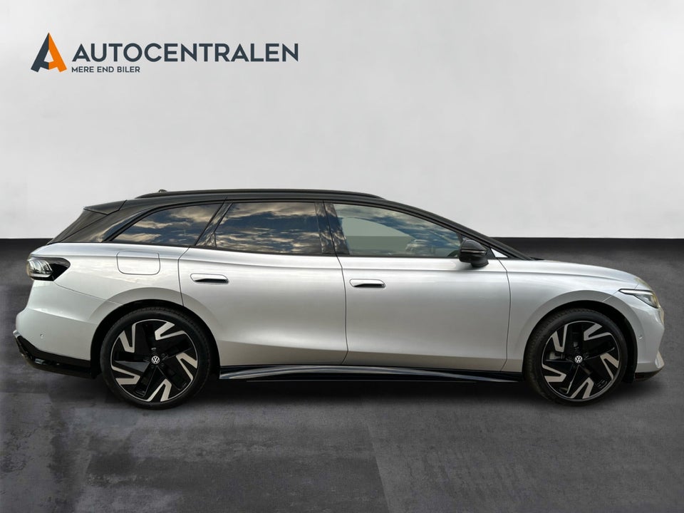VW ID.7 86 Style S Tourer 5d