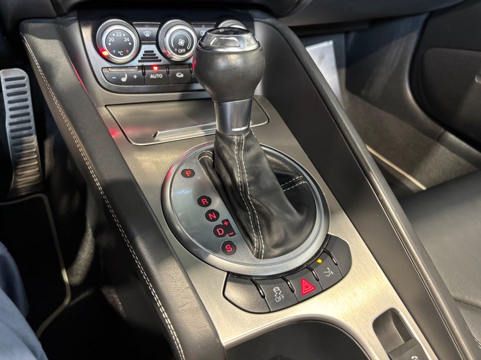 Audi TT 2,0 TFSi 211 Roadster quattro S-tr. 2d