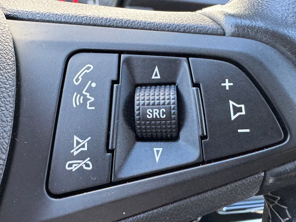 Opel Corsa 1,4 16V Impress 5d