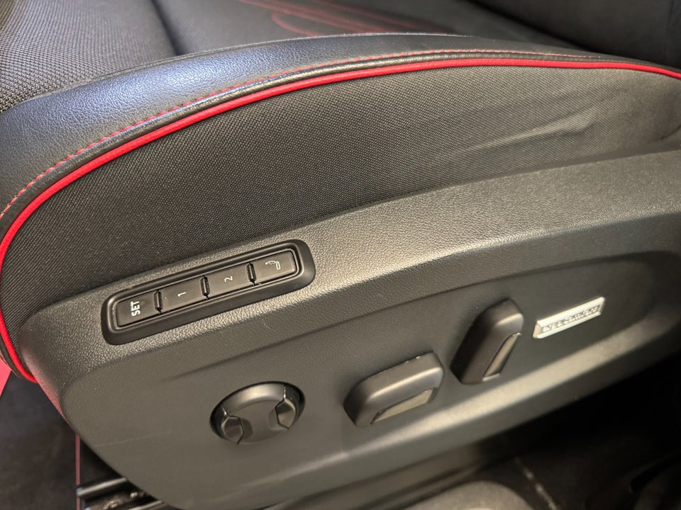 VW ID.Buzz 86 GTX 4Motion 7prs LWB 5d