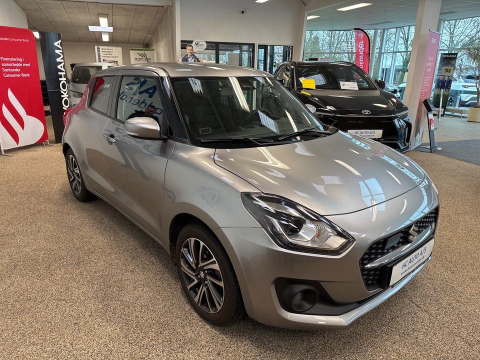 Suzuki Swift 1,2 mHybrid Exclusive CVT 5d