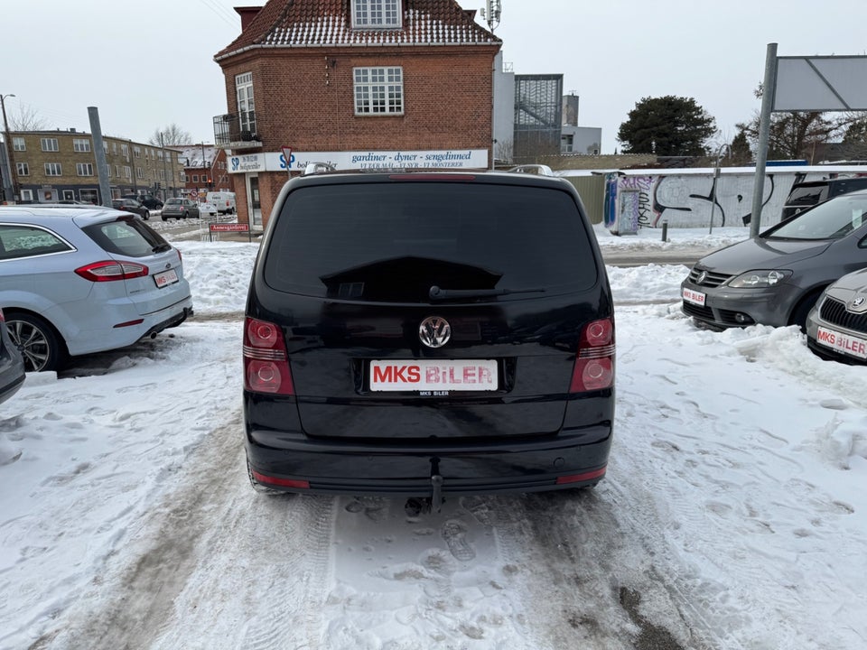 VW Touran 1,4 TSi 140 Trendline DSG 5d