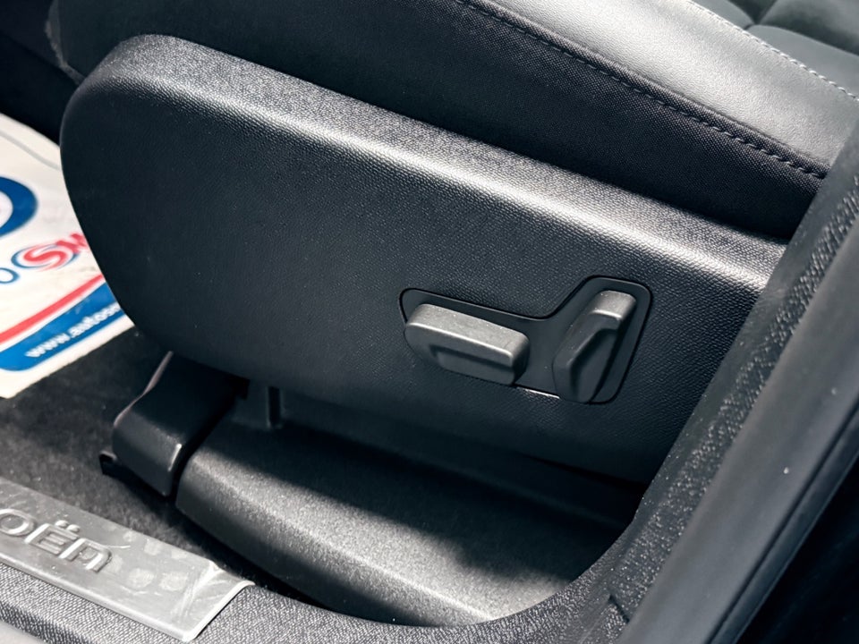 Citroën C5 Aircross 1,6 Hybrid Iconic Black Edition EAT8 5d