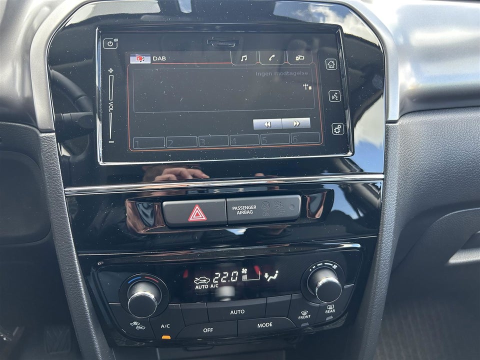 Suzuki Vitara 1,4 mHybrid Active 5d