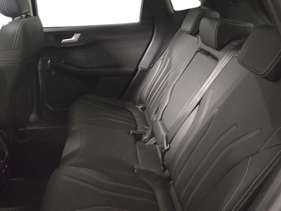Ford Kuga 2,5 PHEV Vignale CVT 5d