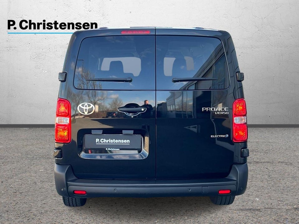 Toyota ProAce Verso 75 Long Shuttle 5d