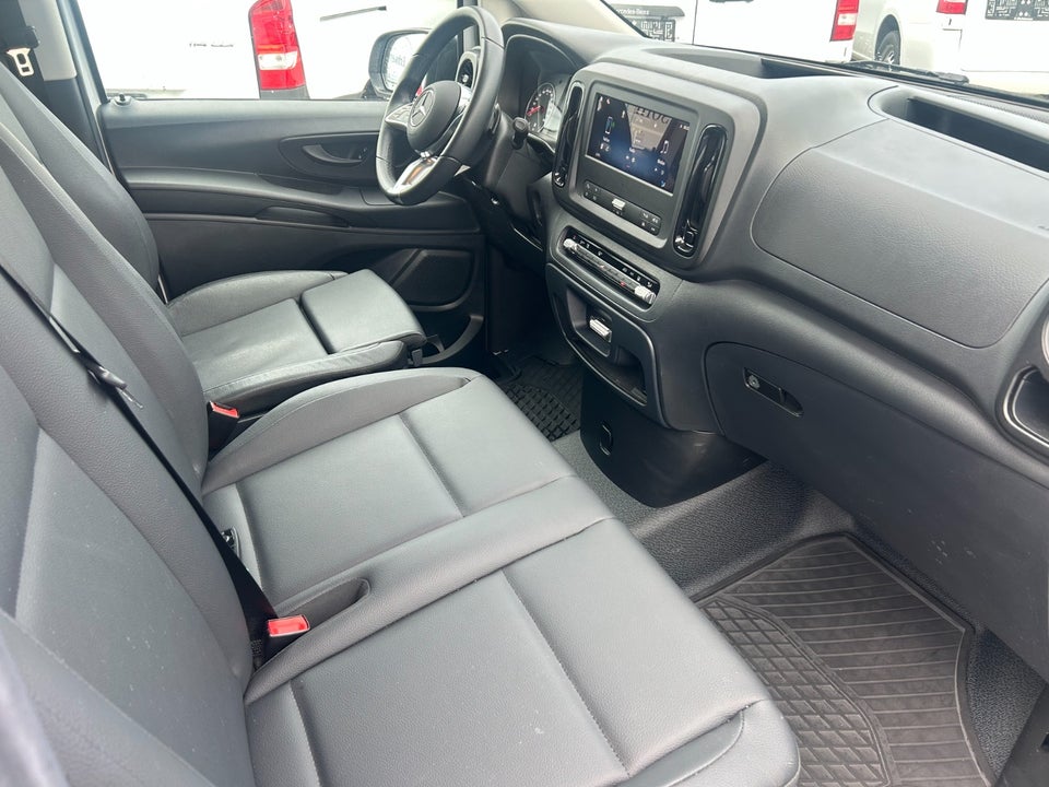Mercedes Vito 114 2,0 CDi A2 Kassevogn PRO aut. RWD
