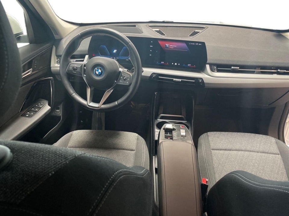 BMW iX1 eDrive20 5d