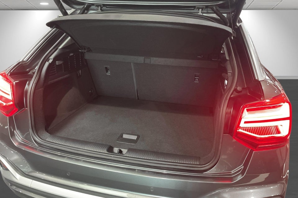 Audi Q2 35 TFSi S-line S-tr. 5d