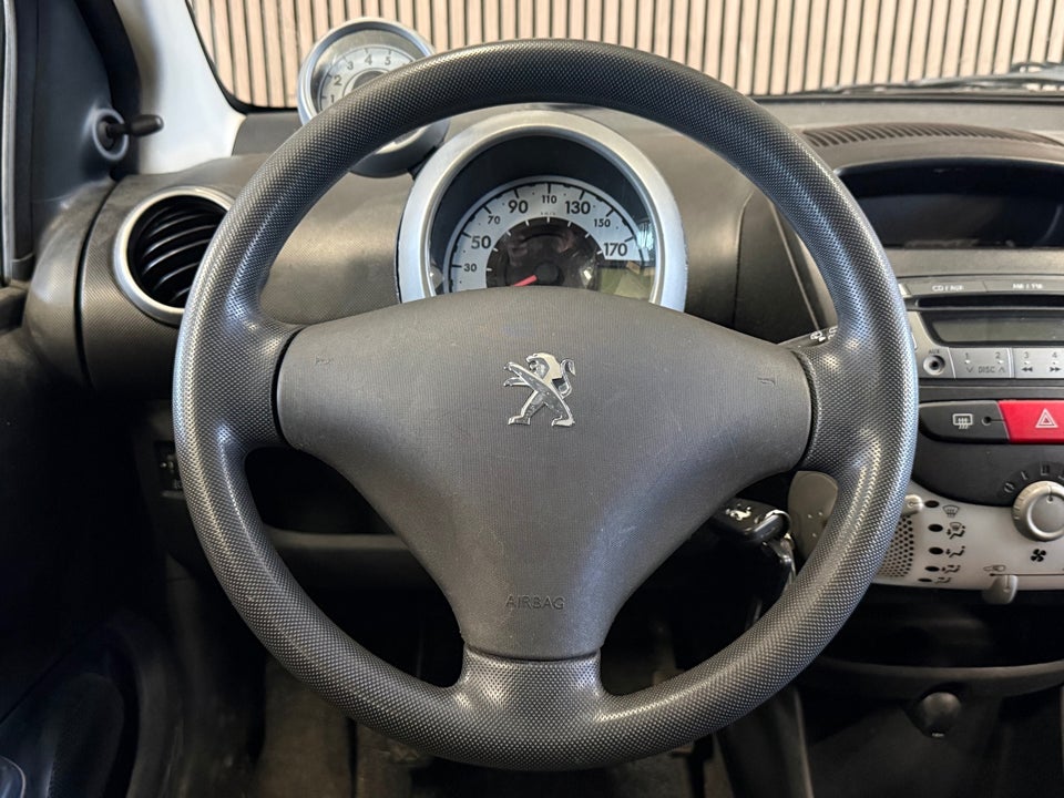 Peugeot 107 1,0 Active 5d