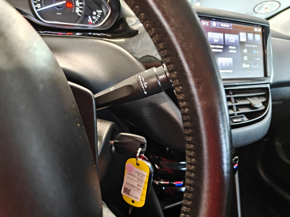 Peugeot 208 1,6 BlueHDi 100 Allure 5d