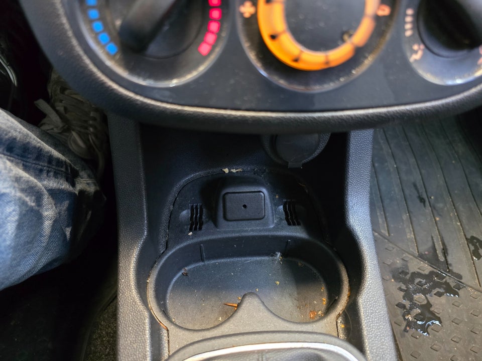 Opel Corsa 1,2 16V Cosmo 5d