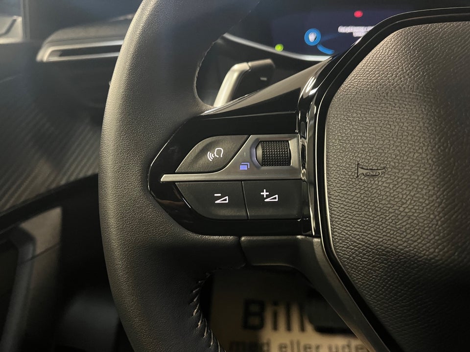 Peugeot 2008 1,2 PureTech 130 Allure EAT8 5d
