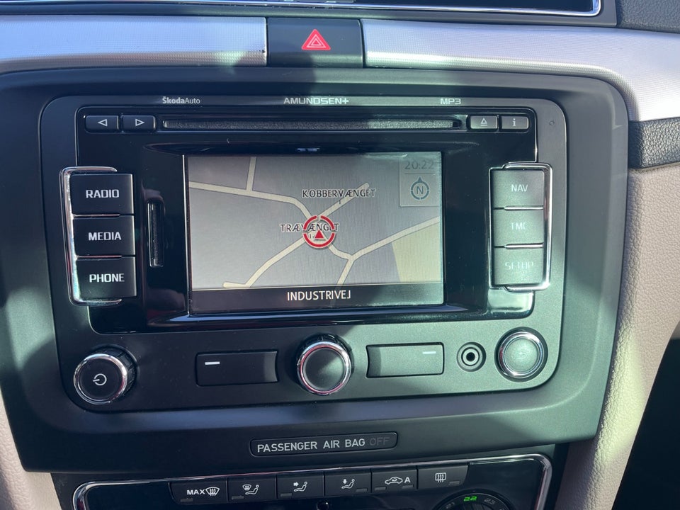 Skoda Superb 2,0 TDi 170 Elegance Combi DSG 5d