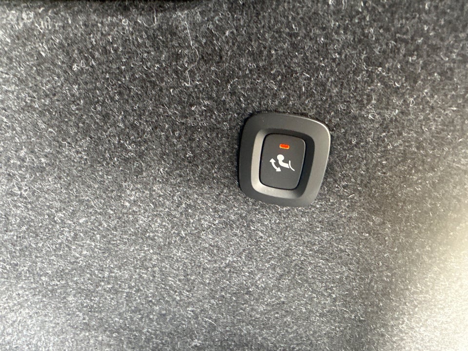 Volvo XC40 P6 ReCharge Plus 5d