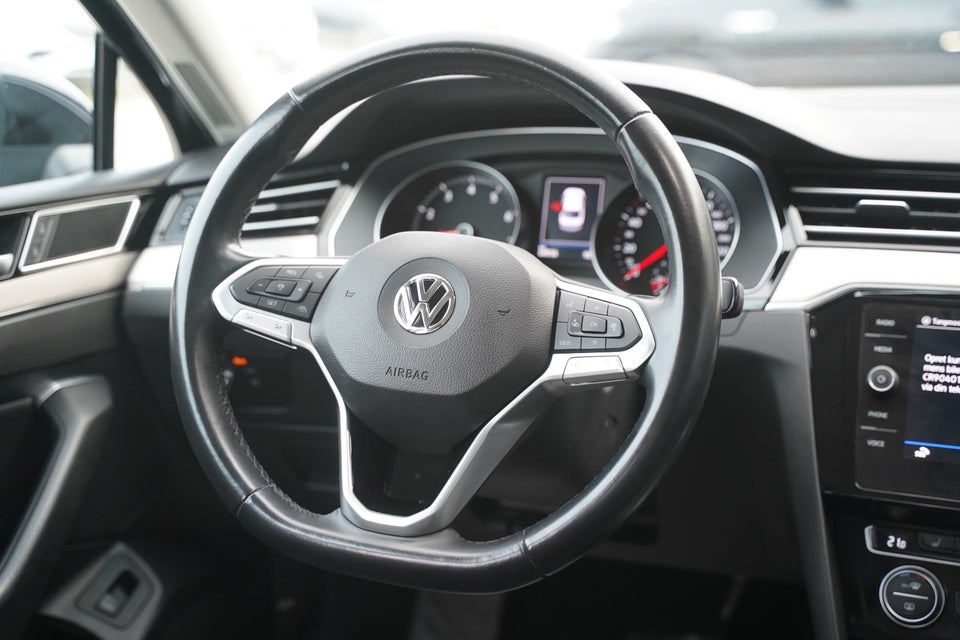 VW Passat 1,5 TSi 150 Elegance+ DSG 4d