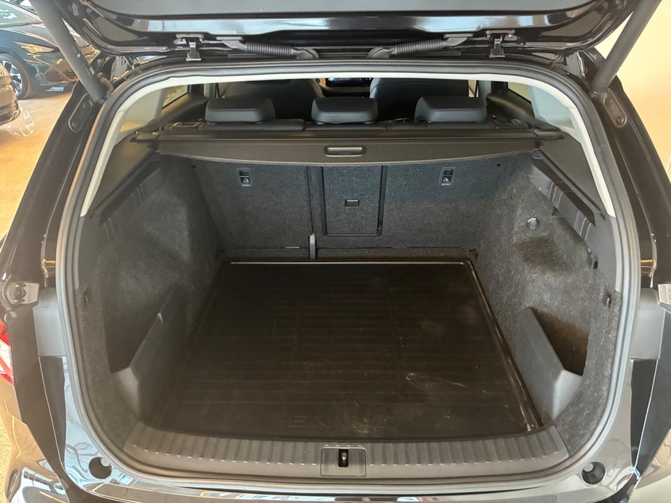 Skoda Enyaq 80 iV Suite 5d