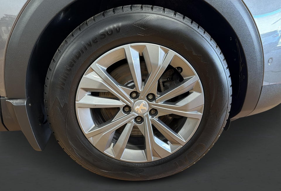 Peugeot 3008 1,6 Hybrid Allure Limited EAT8 5d