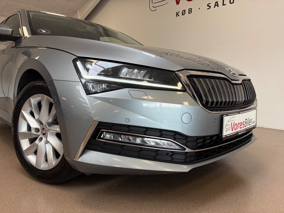 Skoda Superb 1,4 TSi iV Style DSG 5d