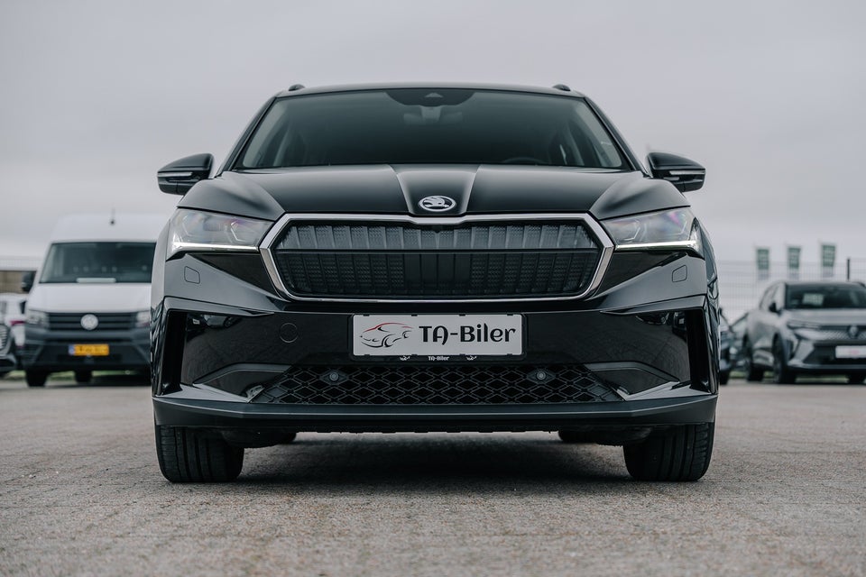 Skoda Enyaq 60 iV Loft 5d