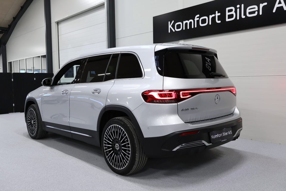 Mercedes EQB250+ AMG Line 7prs 5d